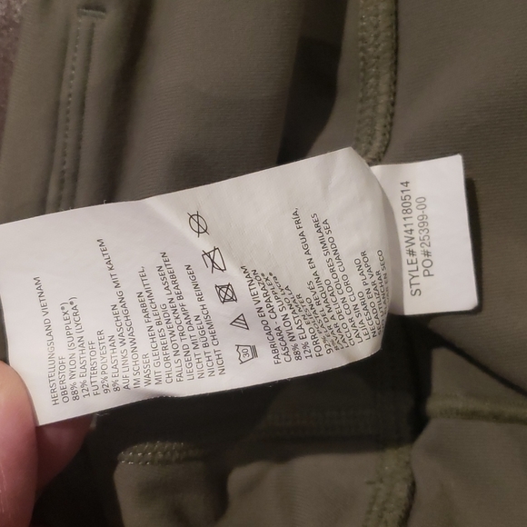 PrAnaPillar Capri Rye Green Leggings - Picture 9 of 9